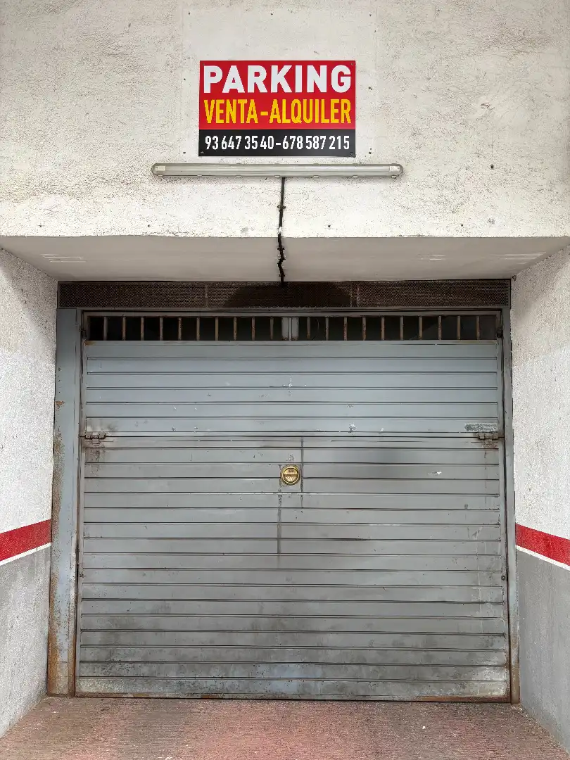 Außenansicht von Garage zur Miete in Viladecans