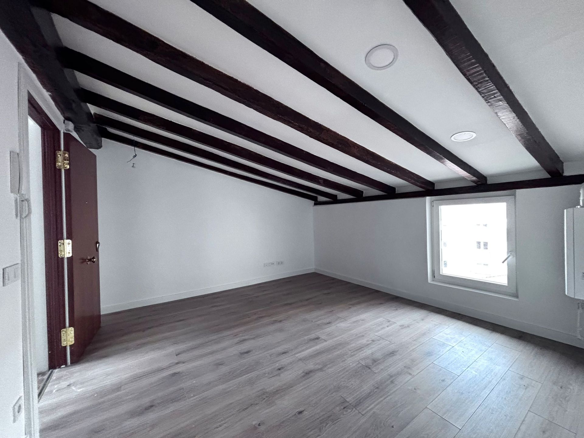 Apartament en venda en Burgos Capital amb Calefacció