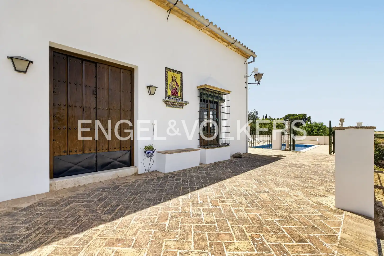 Vista exterior de Casa o chalet en venta en Osuna con Calefacción, Jardín privado y Piscina