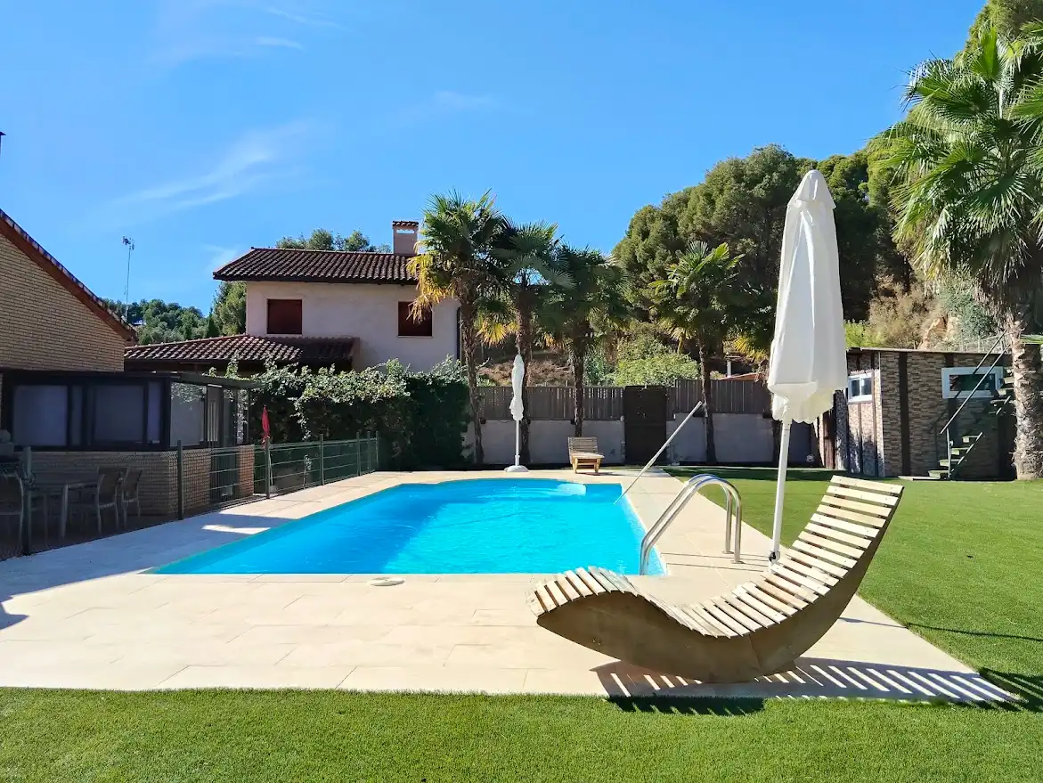 Piscina de Casa o xalet en venda en Alpicat amb Aire condicionat, Calefacció i Jardí privat