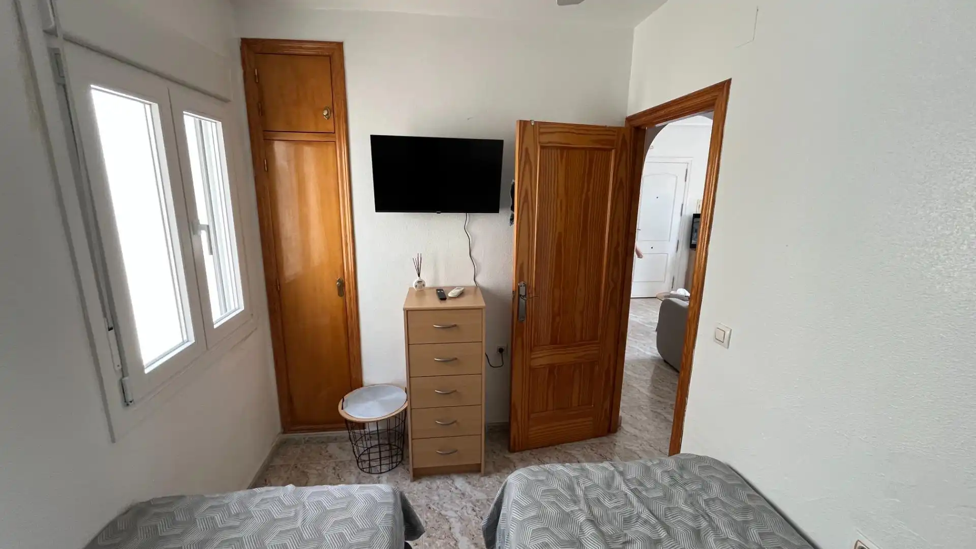 Bedroom of Apartments for rent in Orihuela  with Air Conditioner, Terrace and Furnished
