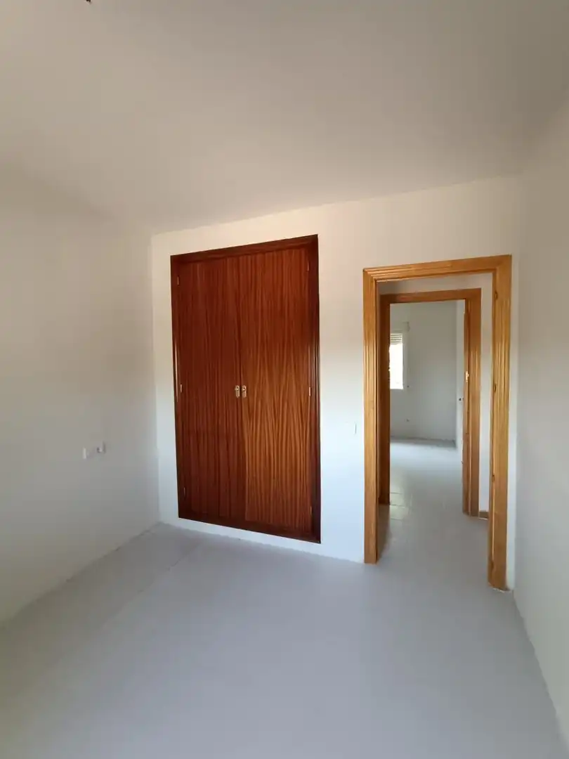 Casa o xalet en venda en Lillo amb Calefacció, Jardí privat i Traster