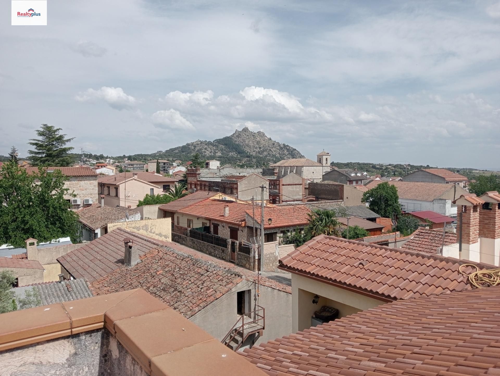 Exterior view of House or chalet for sale in Cadalso de los Vidrios
