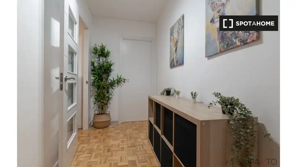 Habitación en Almenara -Ventilla