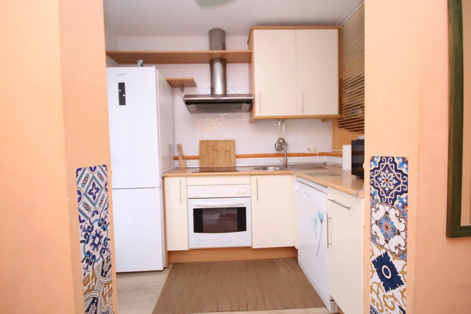 Cocina de Apartamento en venta en Islantilla con Aire acondicionado, Calefacción y Jardín privado