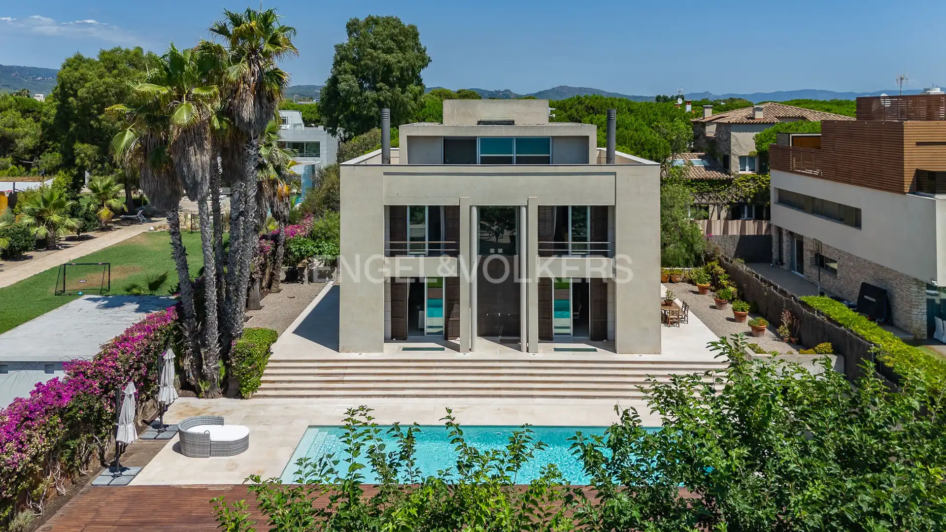 Exterior view of Country homes for rent in Gavà  with Air Conditioner, Heating and Private garden