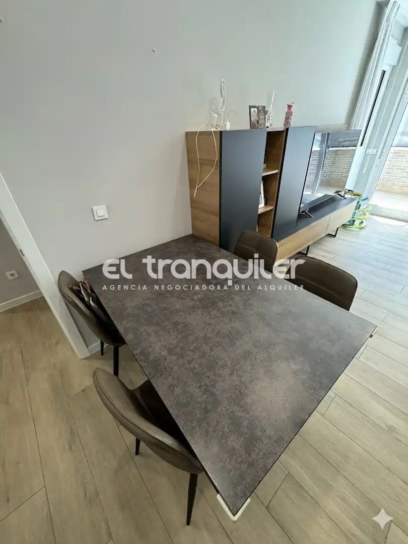 Dining room of Flat for rent in Madrid  with Air Conditioner, Terrace and Storage room