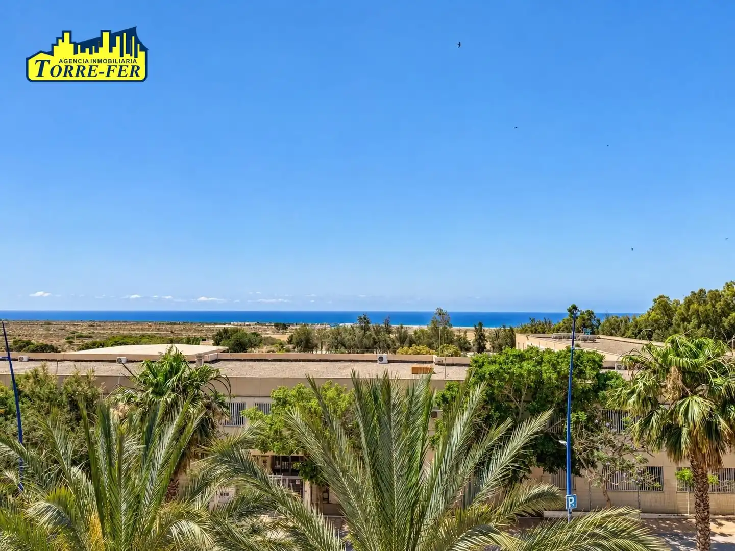 Exterior view of Flat for sale in El Alquián
