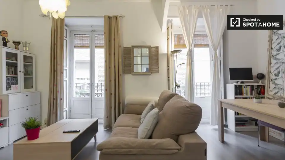 Appartement avec terrasse à louer à Centro, imagen 2