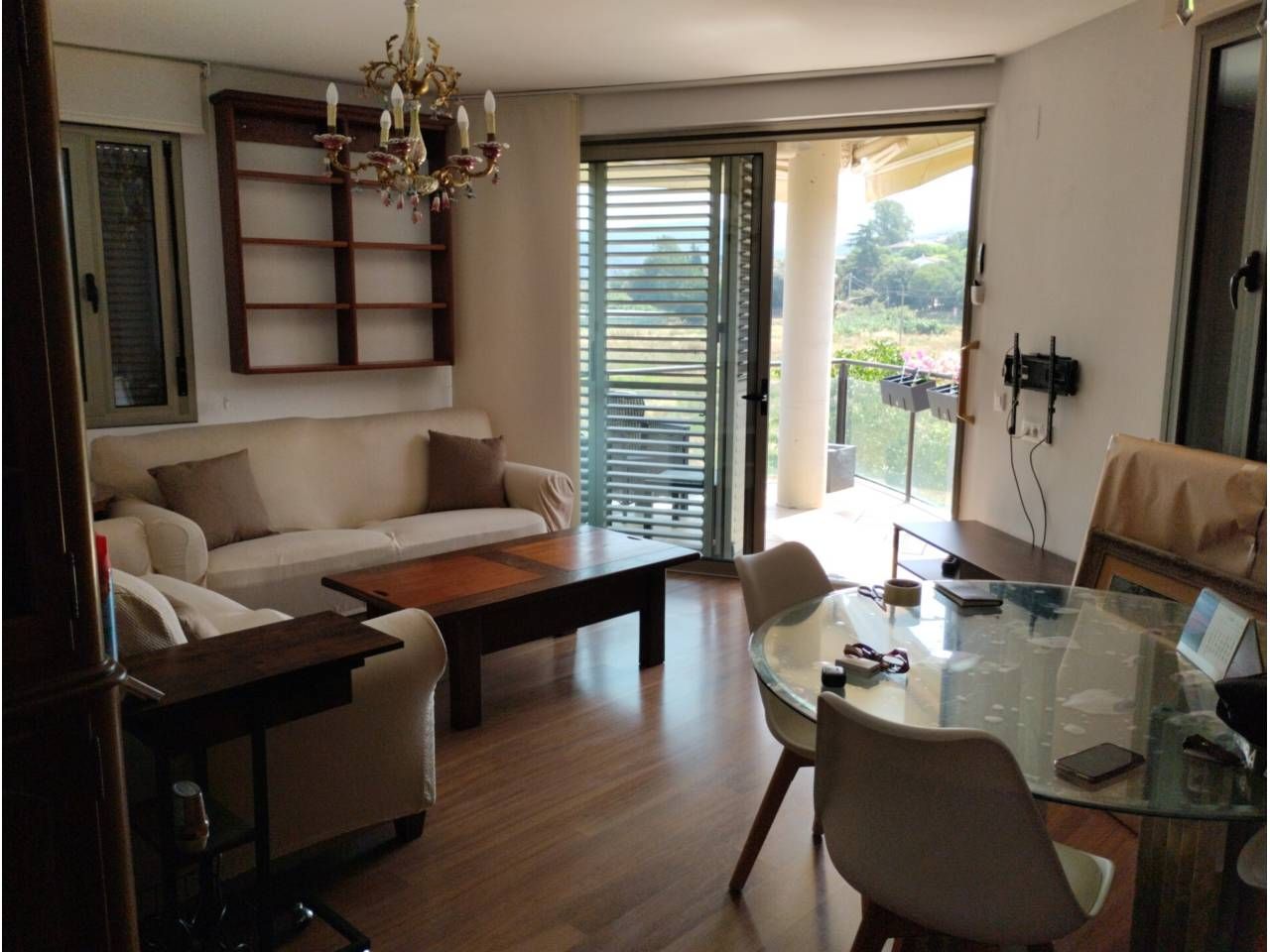 Sala d'estar de Pis de lloguer en Vilanova del Vallès amb Parquet, Terrassa i Traster