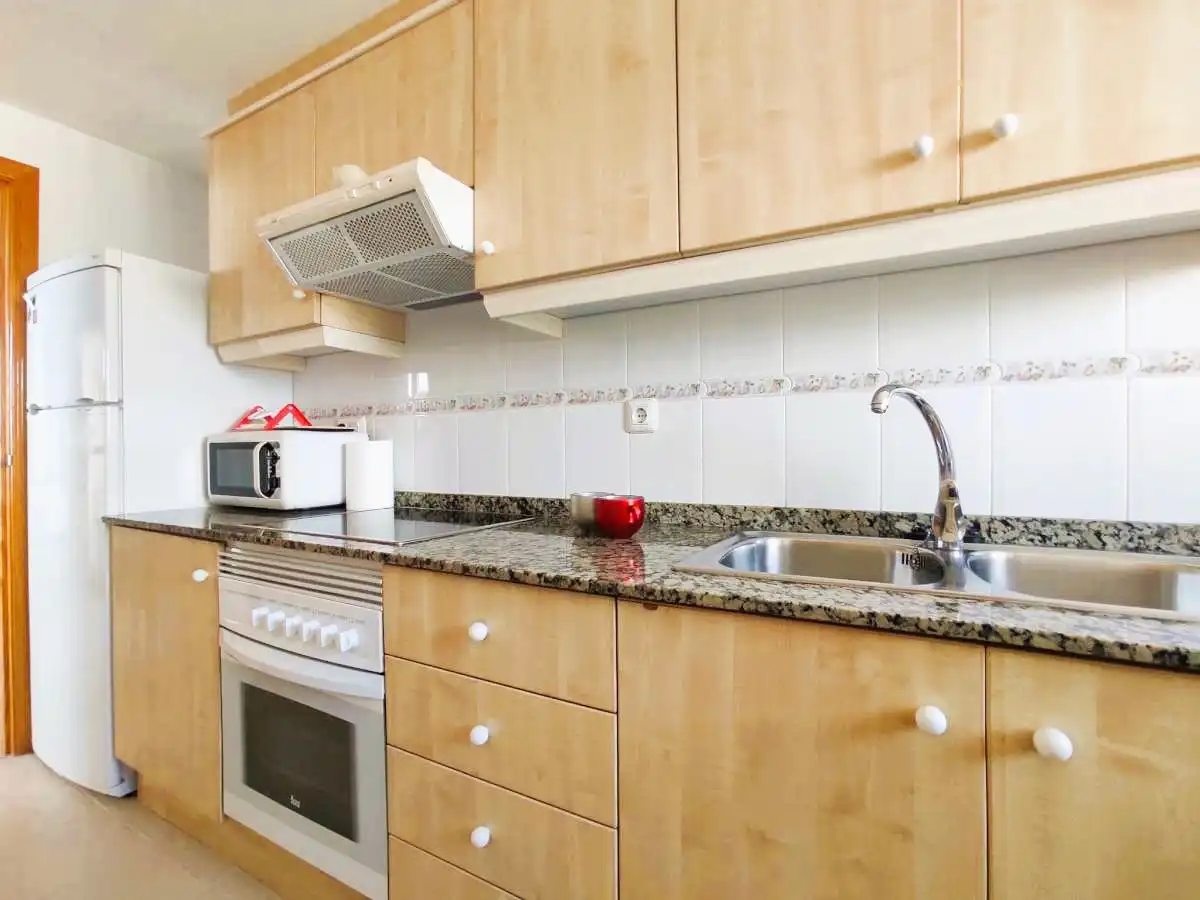 Cocina de Apartamento en venta en Canet d'En Berenguer con Terraza, Amueblado y Piscina comunitaria