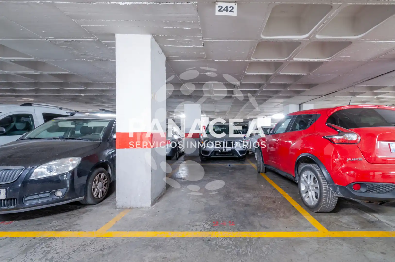 Parking de Piso en venta en Roquetas de Mar con Amueblado, Horno y Lavadora