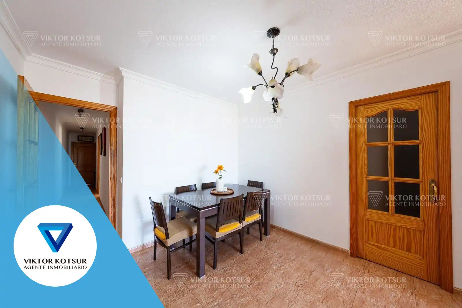 Comedor de Piso en venta en Roquetas de Mar con Aire acondicionado, Terraza y Amueblado