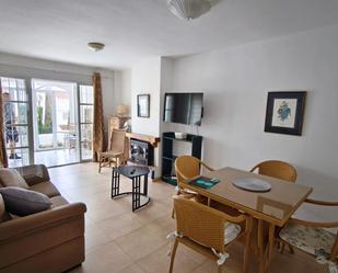 Living room of Single-family semi-detached to rent in Mijas  with Air Conditioner, Terrace and Balcony