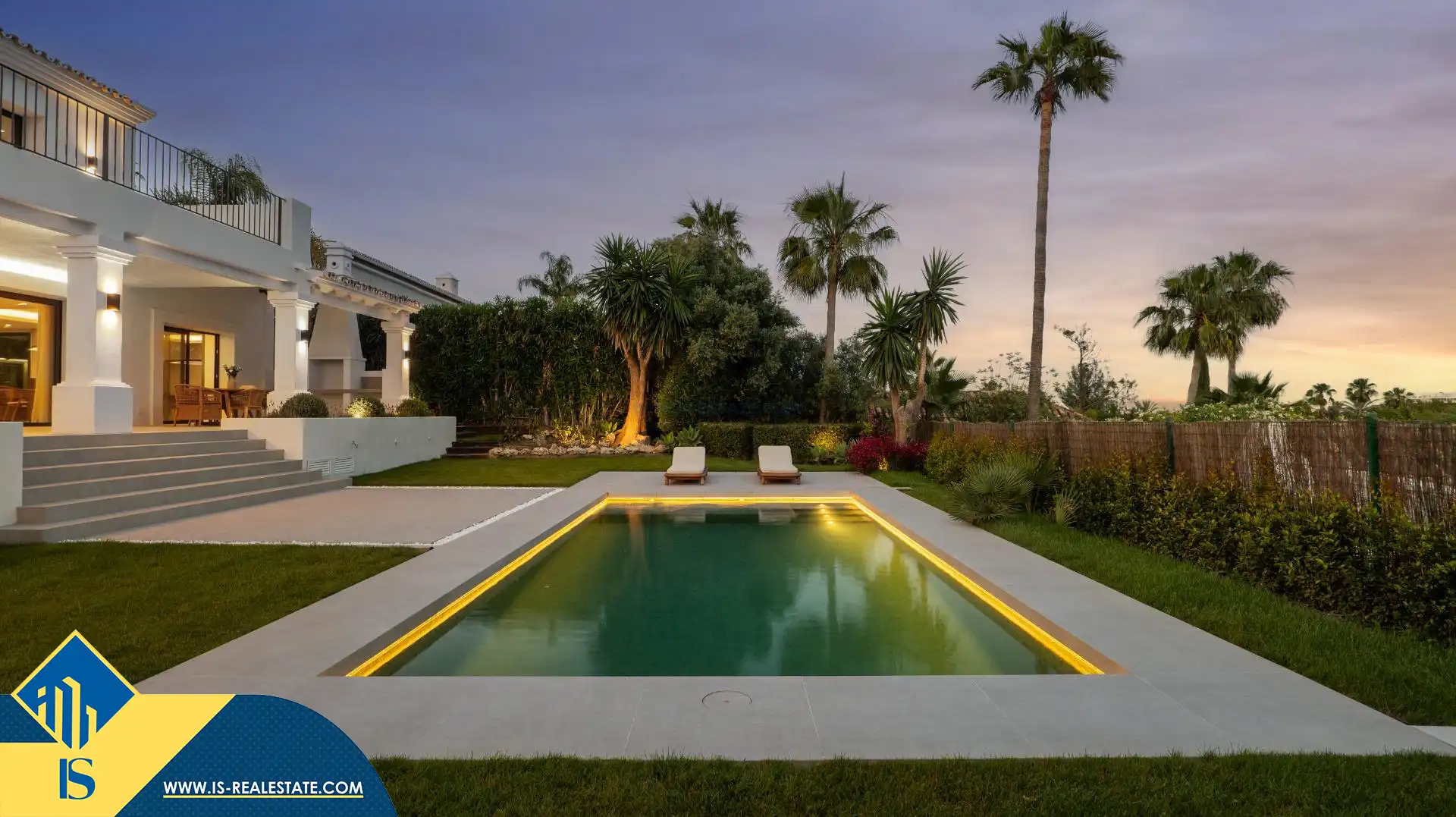 Chalet con piscina en venta en Nueva Andalucía, imagen 4