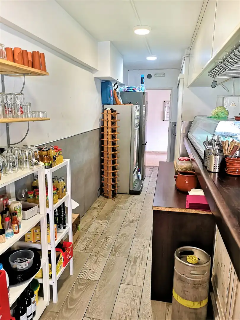 Cuina de Local en venda en Calvià amb Aire condicionat