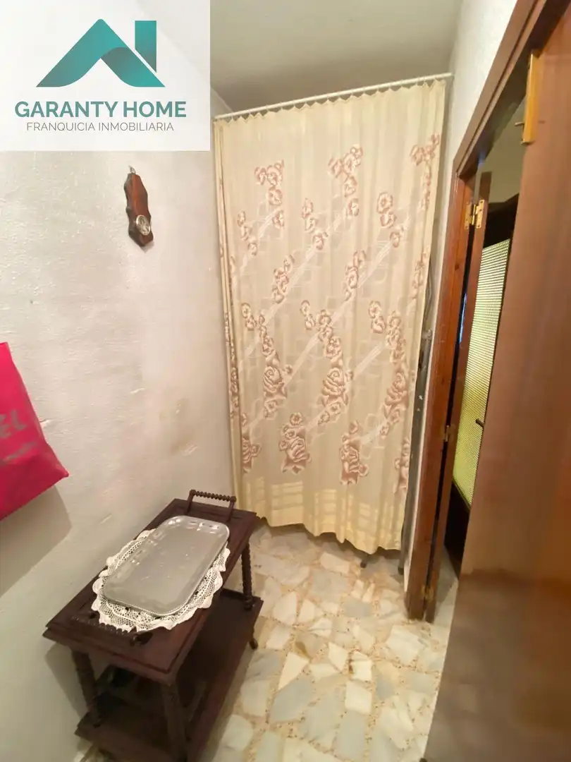 Baño de Piso en venta en Torredonjimeno con Amueblado