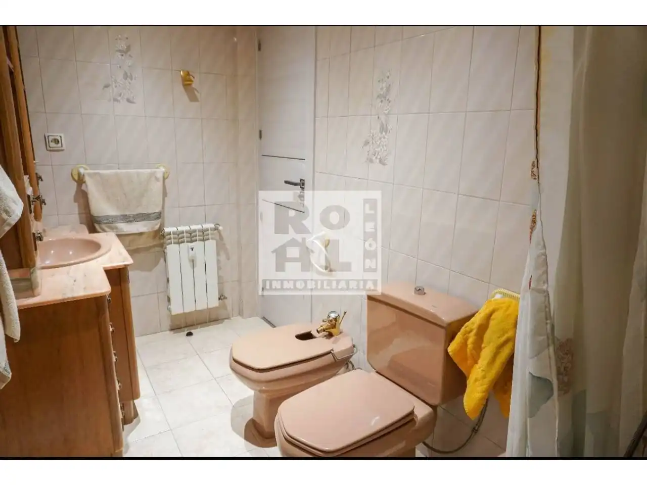 Baño de Piso en venta en San Mamés - La Palomera