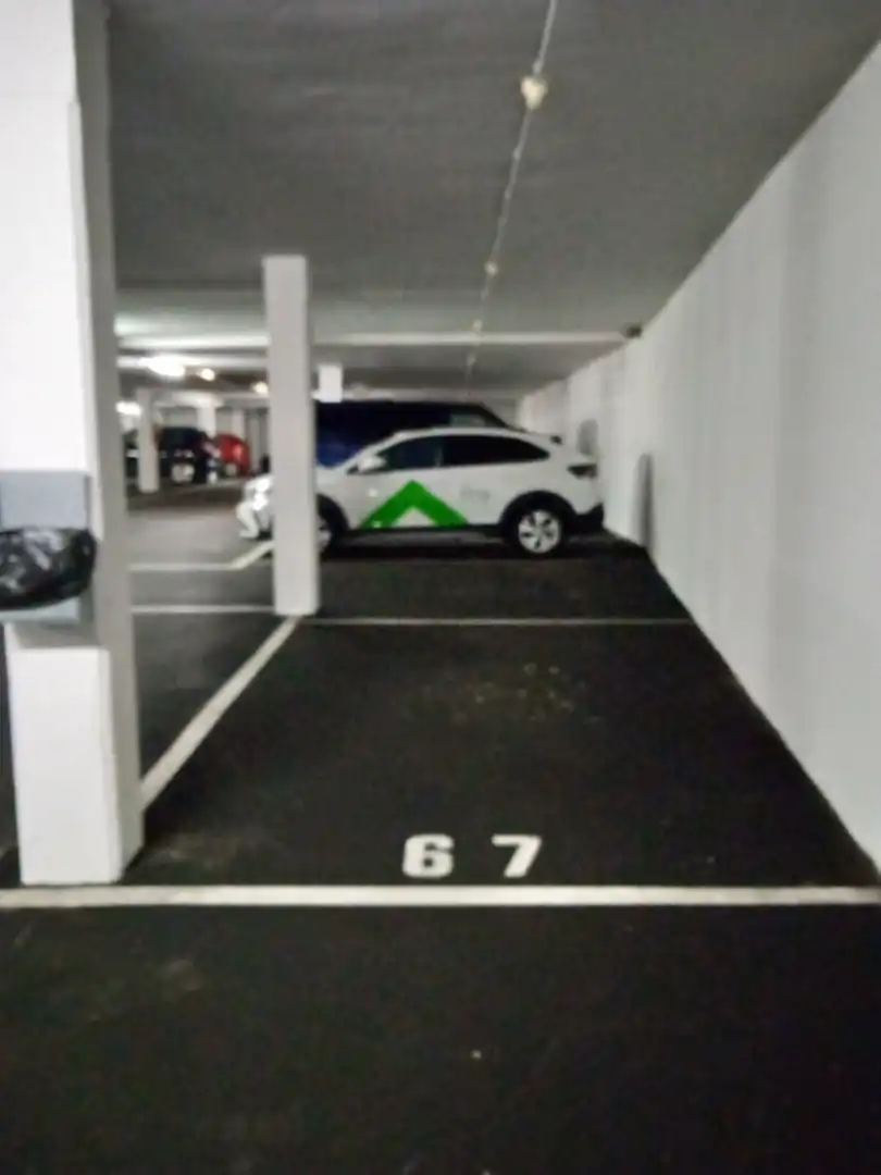 Parkplatz von Garage zur Miete in Gijón 