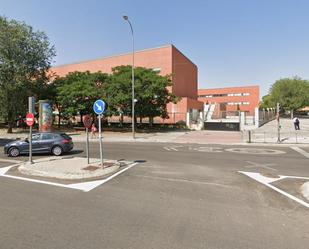 Vista exterior de Pis en venda en  Madrid Capital amb Calefacció, Terrassa i Moblat