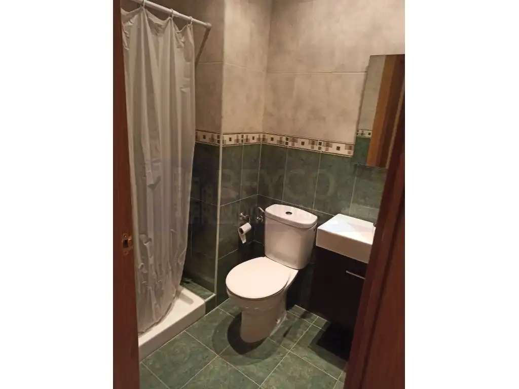 Bany de Apartament en venda en Torrecilla Sobre Alesanco amb Balcó