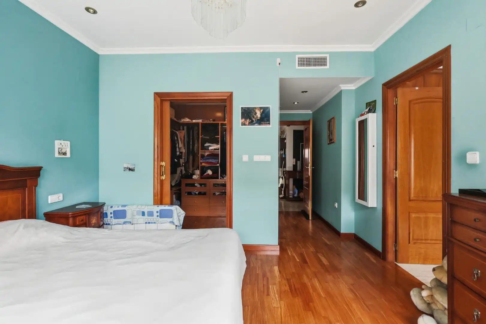 Bedroom of Detached homes for sale in Godella  with Air Conditioner, Terrace and Furnished