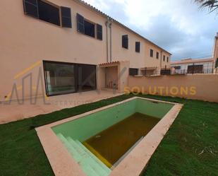 Swimming pool of Single-family semi-detached for sale in Alaró  with Terrace and Swimming Pool