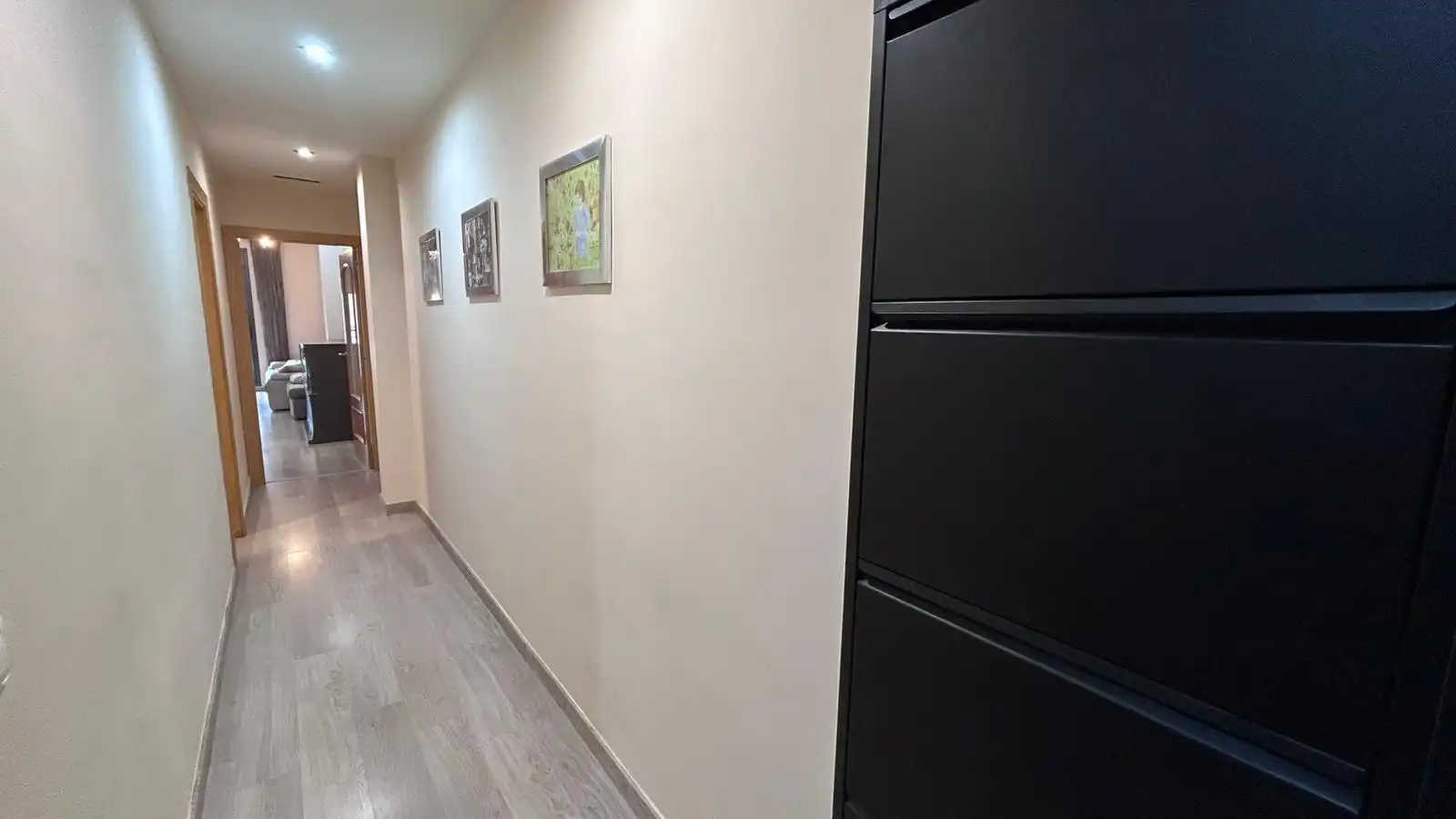 Ground floor for sale in Cornellà de Llobregat  with Storage room