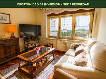 Flat with lift for sale in Calle González Besada
