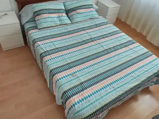 Bedroom of Flat for rent in Universidad