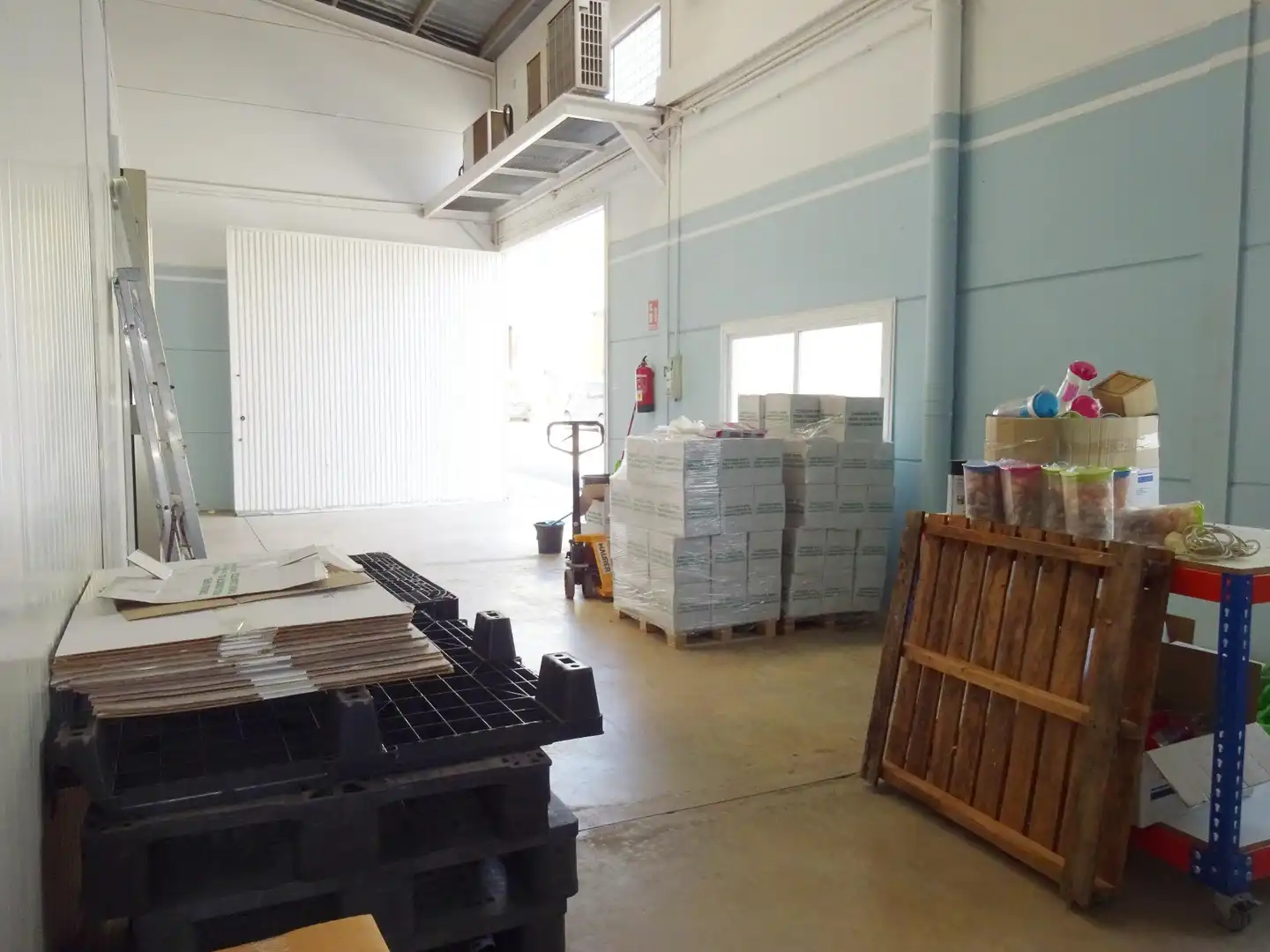 Nave industrial en venta en Calle HERREROS, El Viso del Alcor