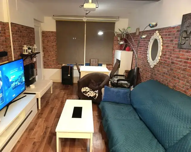 Sala de estar de Casa adosada en venta en Esparreguera con Aire acondicionado, Calefacción y Parquet