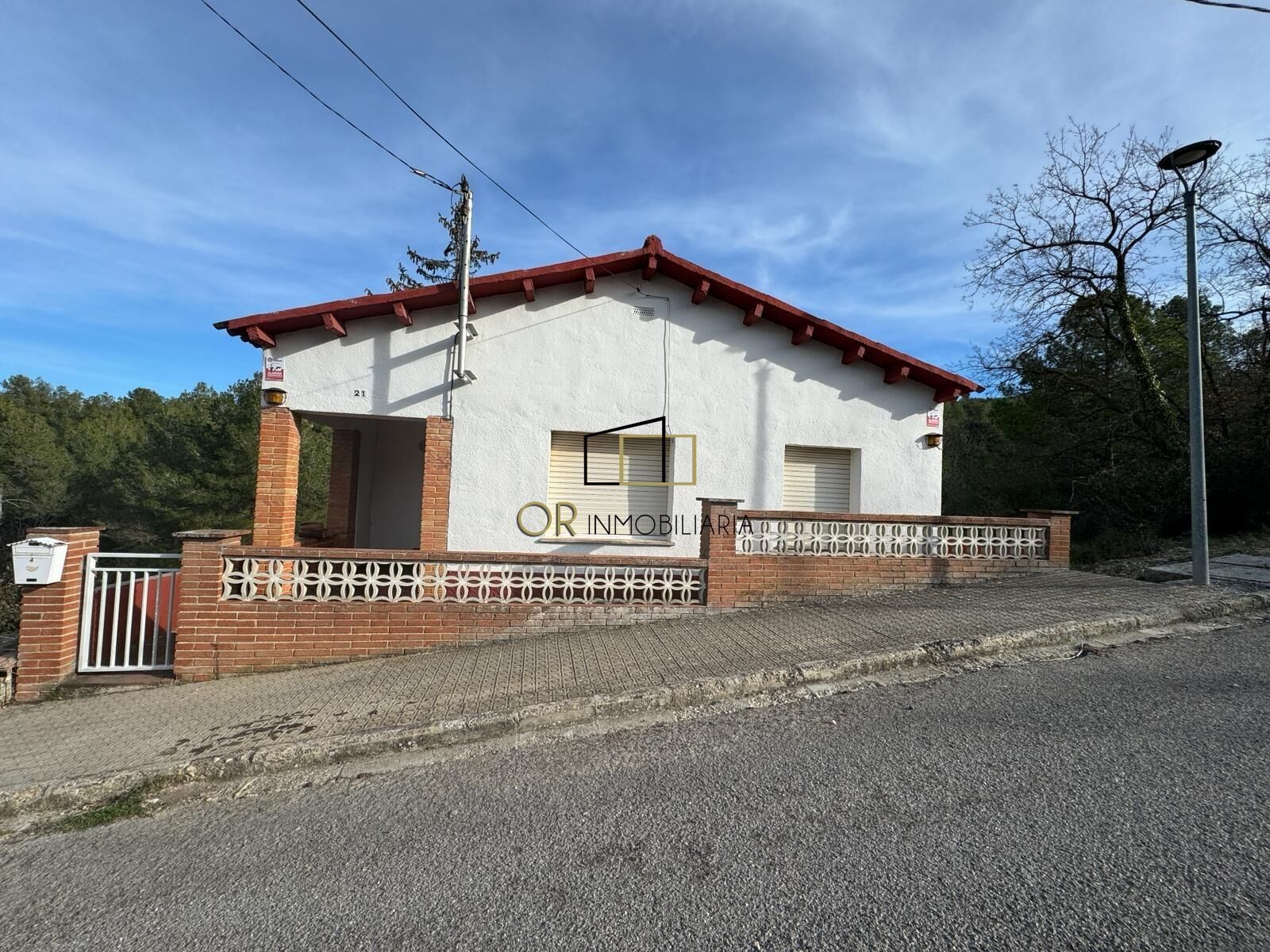 House or chalet for sale in Pontons