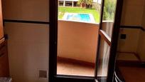 Dormitori de Pis en venda en  Logroño amb Calefacció, Terrassa i Piscina comunitària