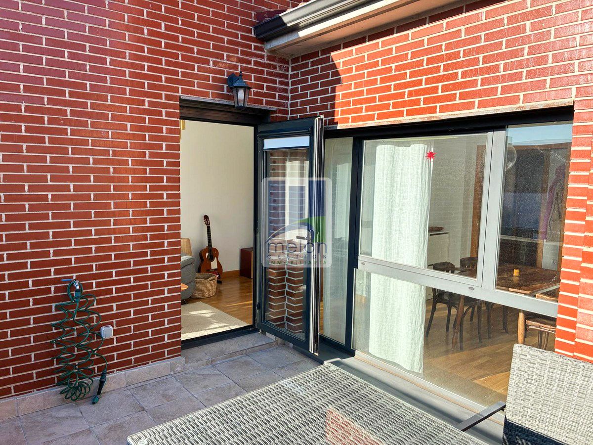 Terrassa de Pis en venda en Burgos Capital amb Traster