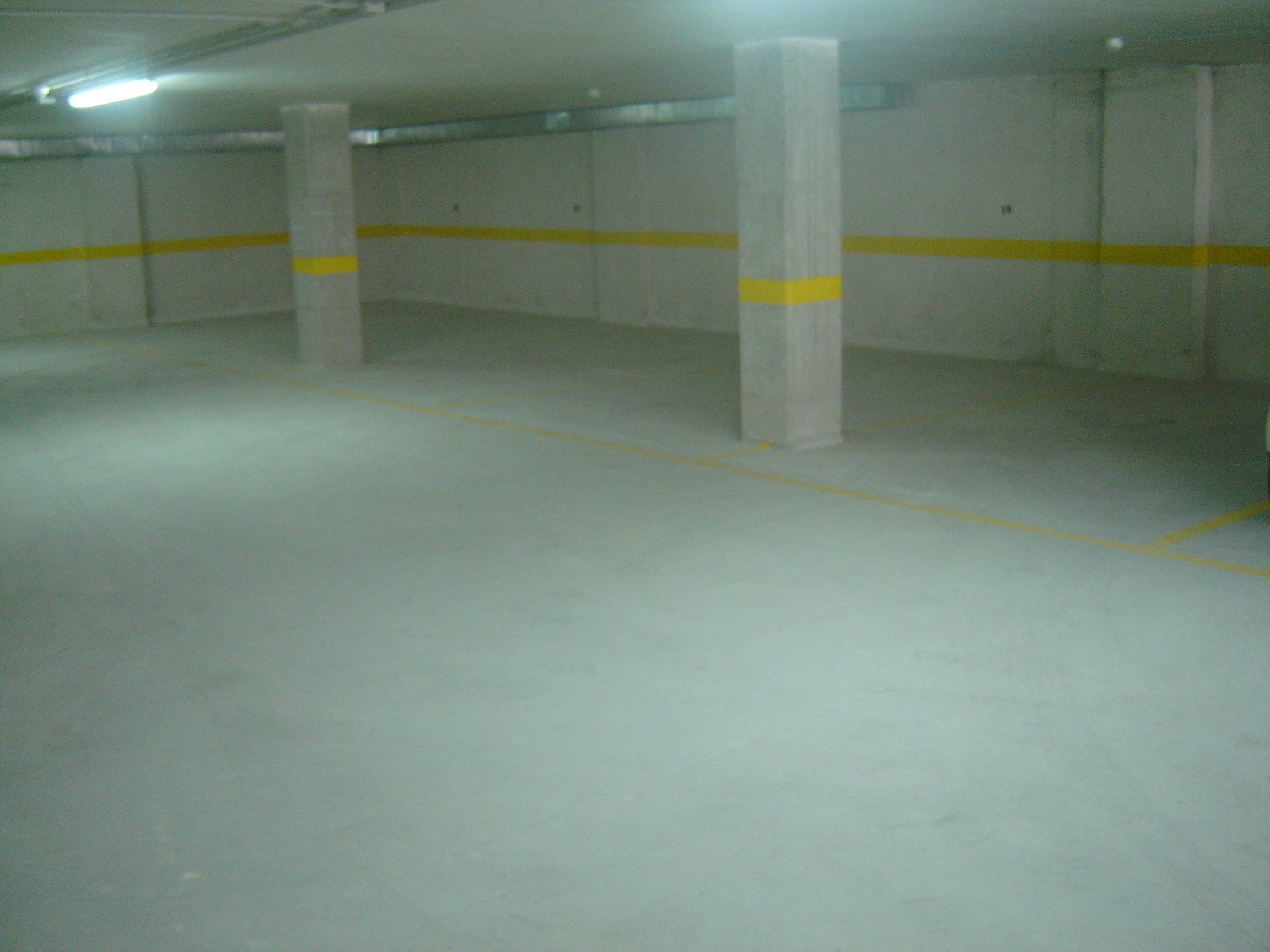 Garaje de alquiler en Rúa da Estrada, 84, Castiñeiriño - Cruceiro de Sar