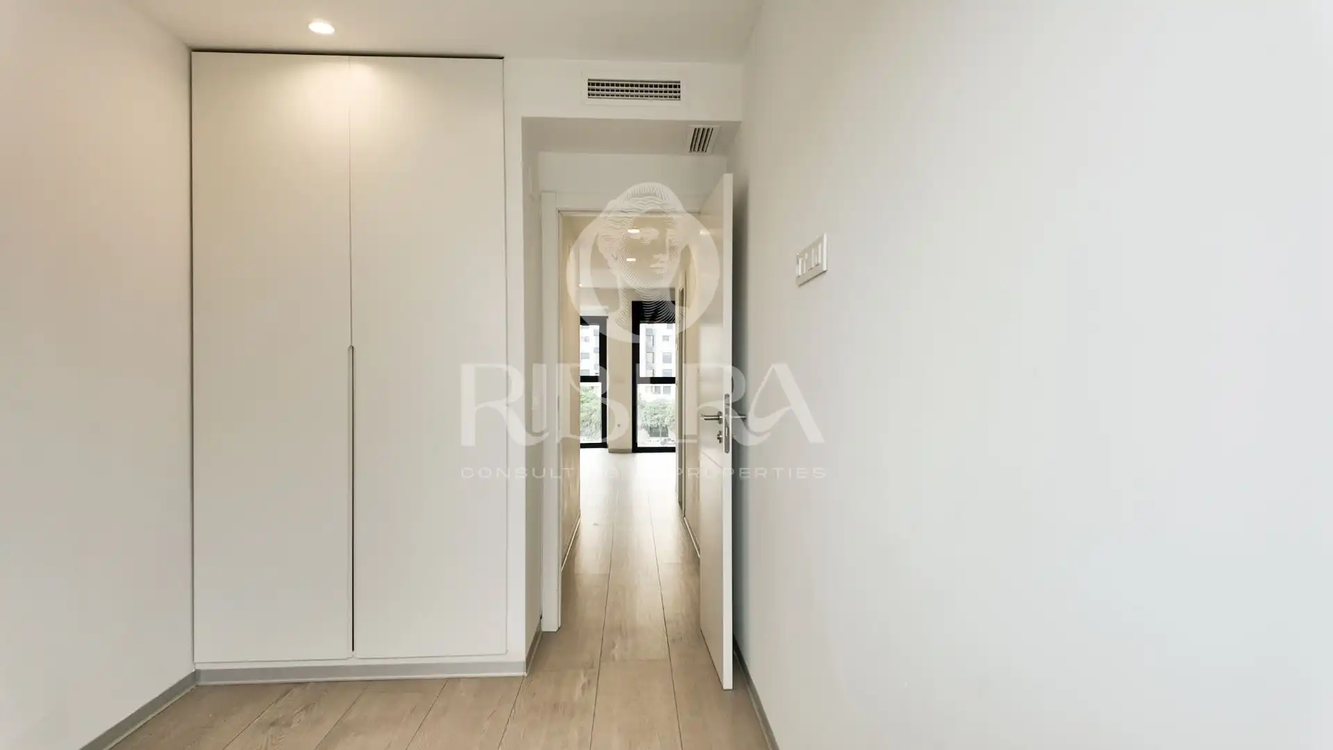 Flat for rent in Valencia  with Heating, Storage room and Pets allowed