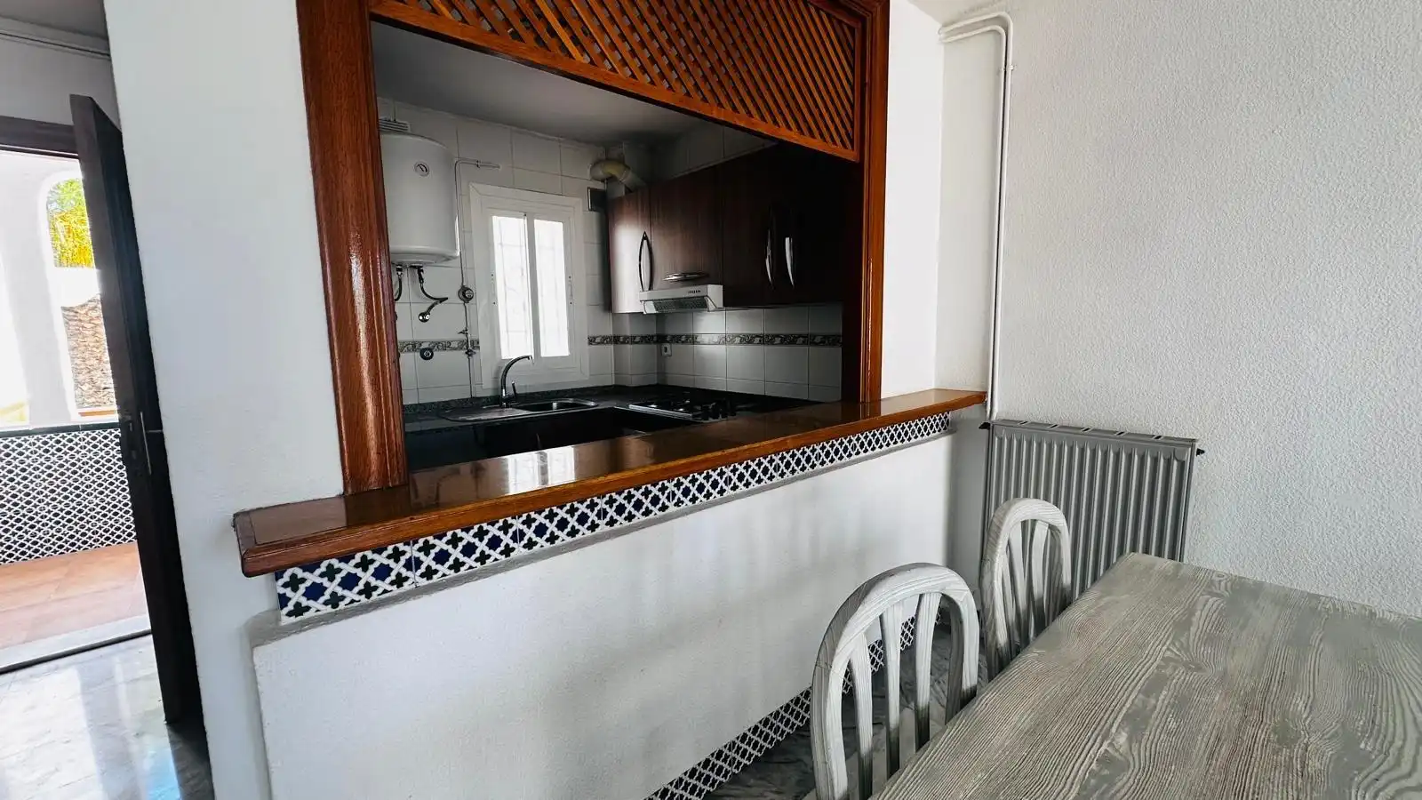 Cuina de Planta baixa de lloguer en Roquetas de Mar