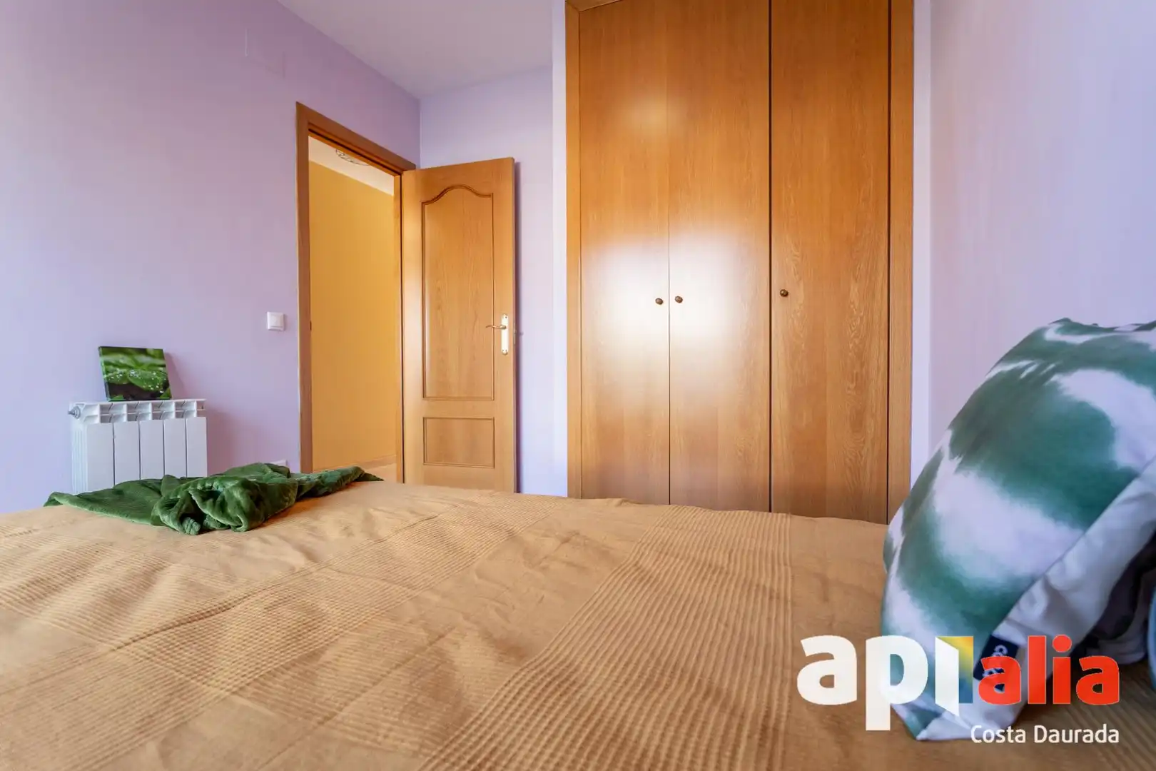 Habitación de Casa adosada en venta en Cambrils con Calefacción, Jardín privado y Terraza