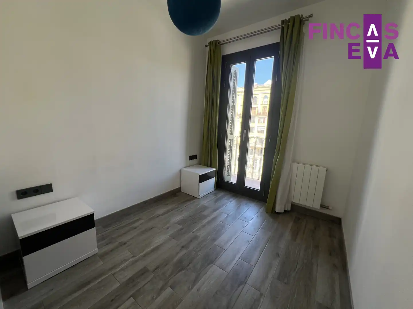 Habitación de Piso en venta en Barcelona con Calefacción, Parquet y Balcón