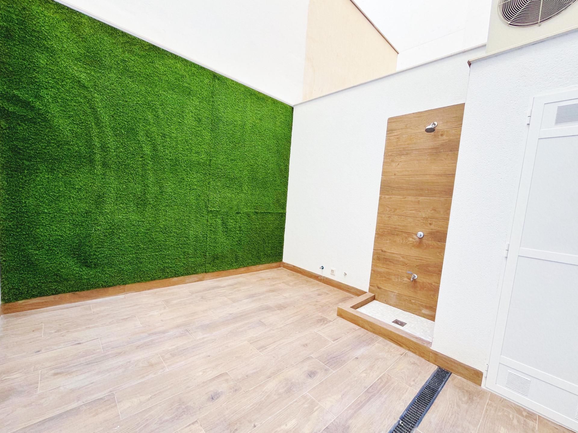 Planta baja for sale in Torrevieja  with Air Conditioner, Heating and Parquet flooring