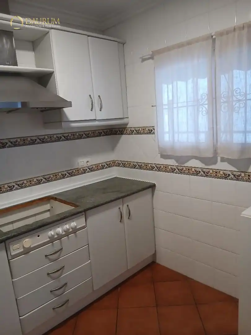 Casa en venda a REYES CATÓLICOS, imagen 8