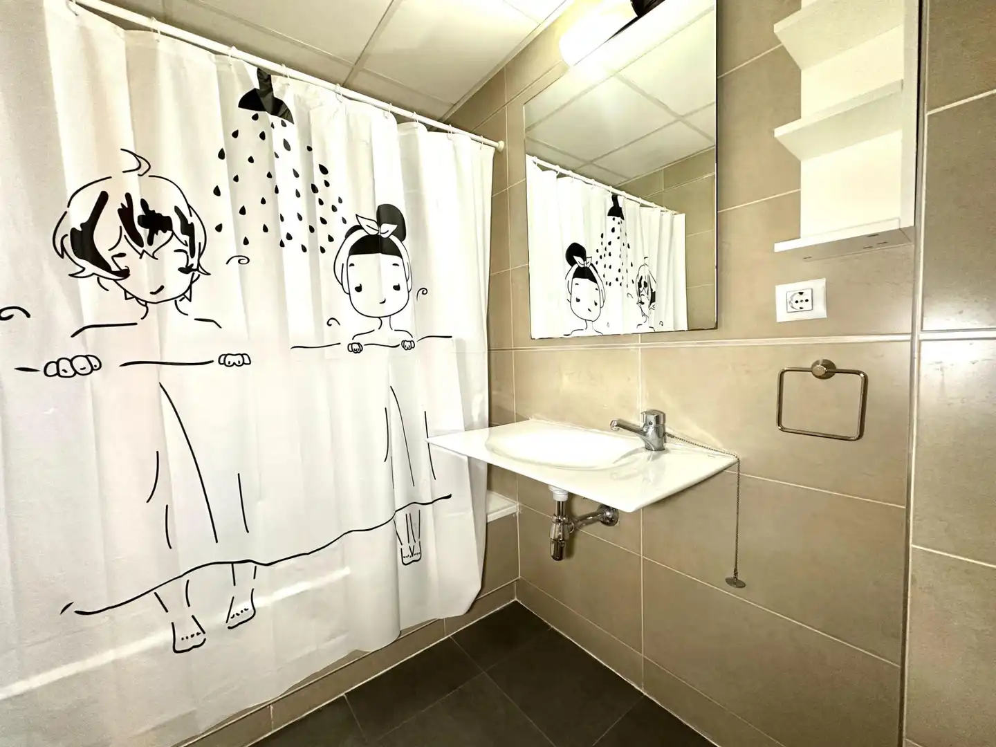 Bany de Apartament en venda en Lorca amb Traster i Piscina comunitària