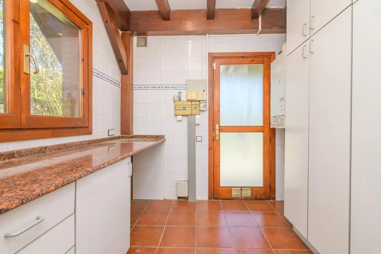 Cuina de Casa o xalet en venda en Lliçà d'Amunt amb Aire condicionat, Terrassa i Traster