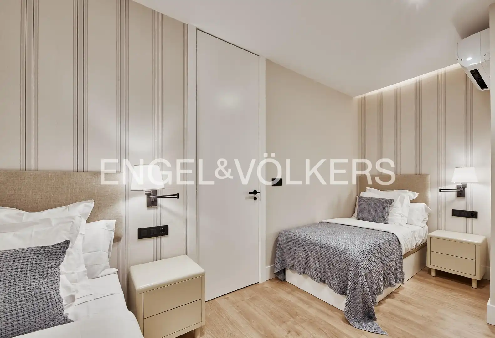 Habitación de Piso en venta en Madrid con Aire acondicionado y Calefacción