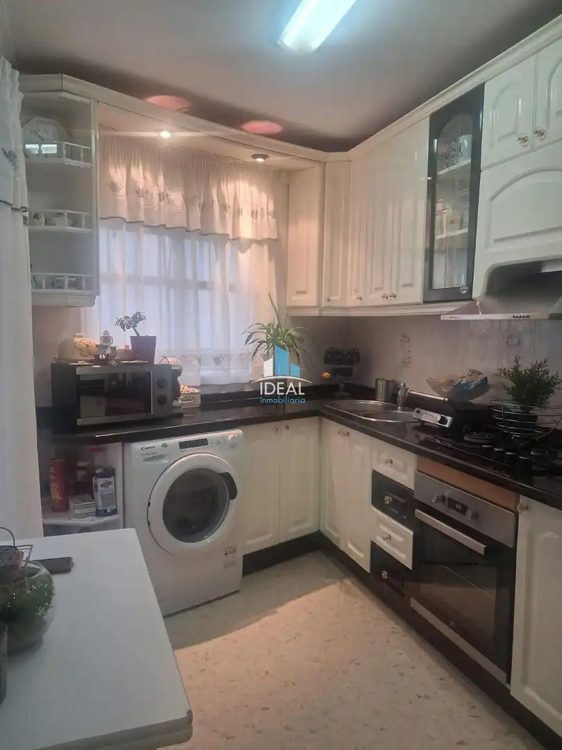 Kitchen of Flat for sale in Don Benito  with Air Conditioner, Heating and Furnished