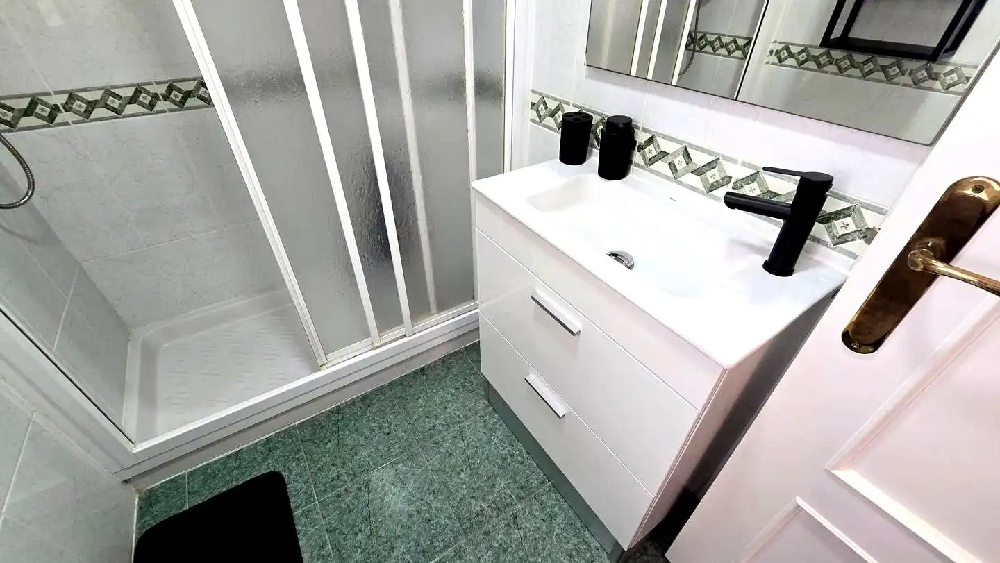 Apartments for rent in De La Rioja, 129, Playa de Gandia