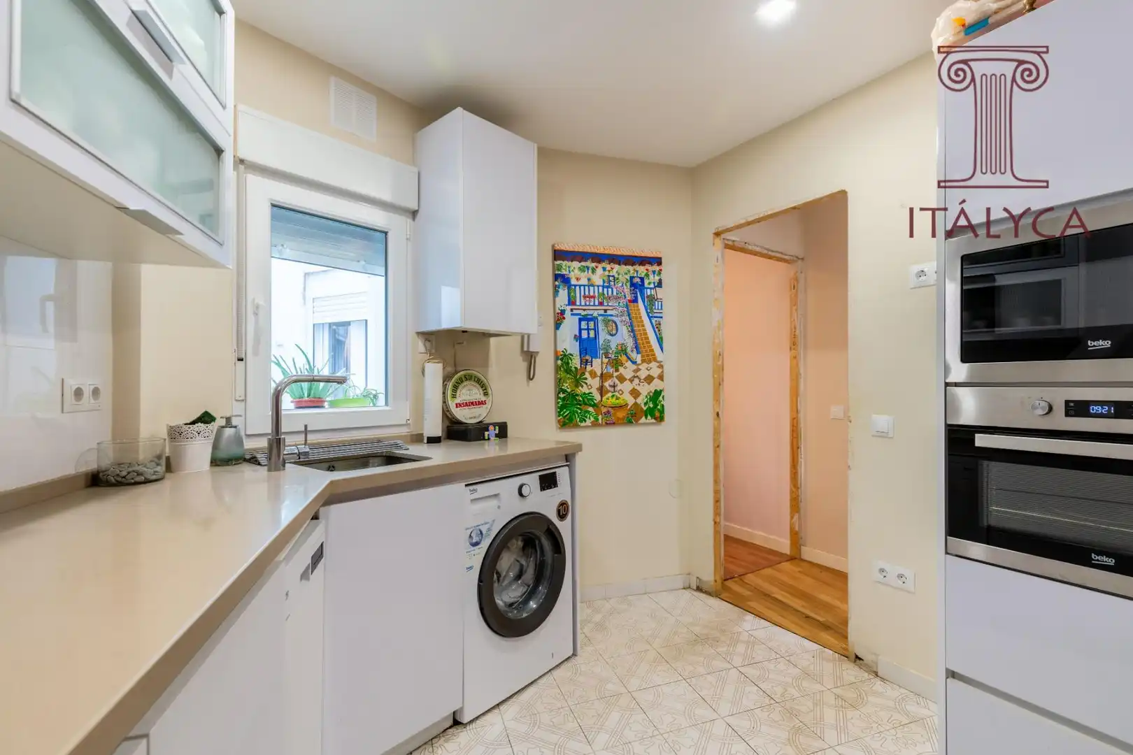 Kitchen of Flat for sale in Sevilla  with Air Conditioner, Heating and Terrace