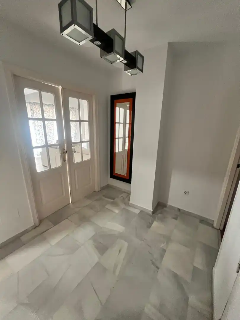 Casa o xalet en venda en Los Barrios amb Aire condicionat, Jardí privat i Terrassa