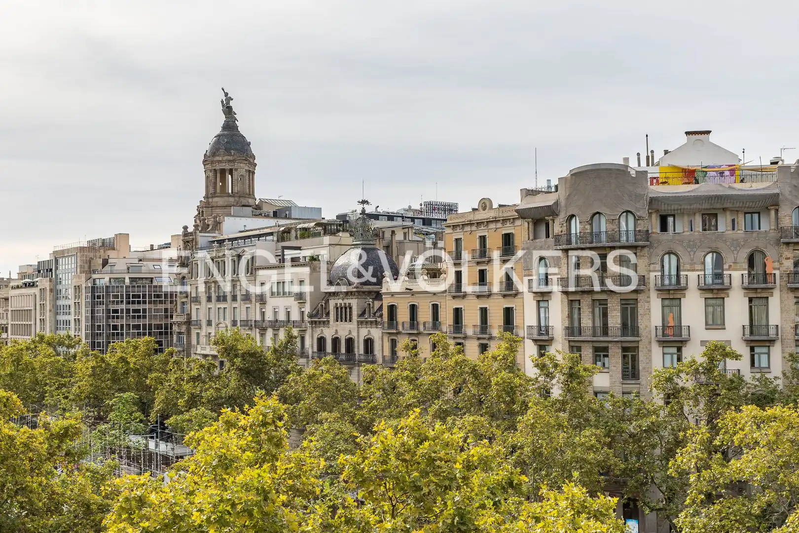 Vista exterior de Loft de alquiler en Eixample